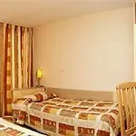 Magnolia Hotel