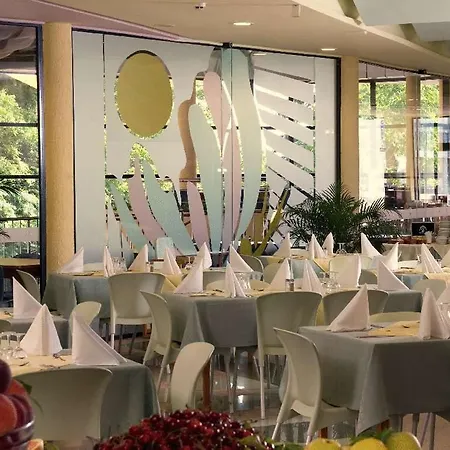 Magnolia Hotel 3*