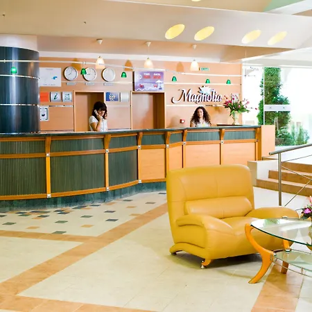 Magnolia Hotel 3*