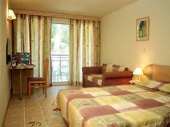 Magnolia 3* Albena