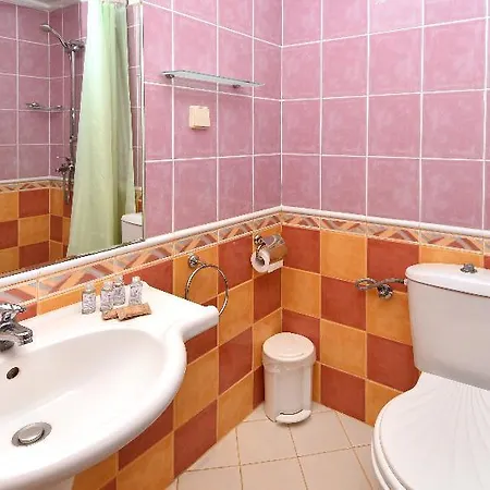 Magnolia Hotel 3*